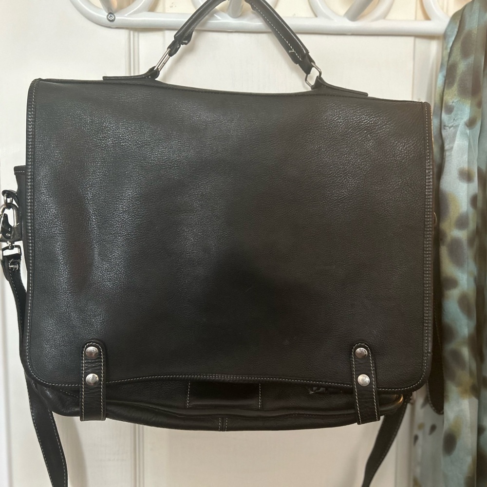 ROOTS Genuine Leather Briefcase/Laptop Bag
